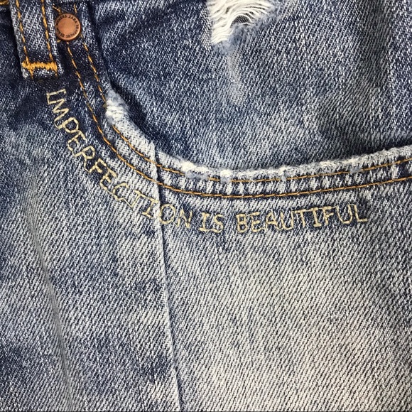 Zara Mid-Waist Destroyed Denim Shorts 2 - Picture 5 of 8
